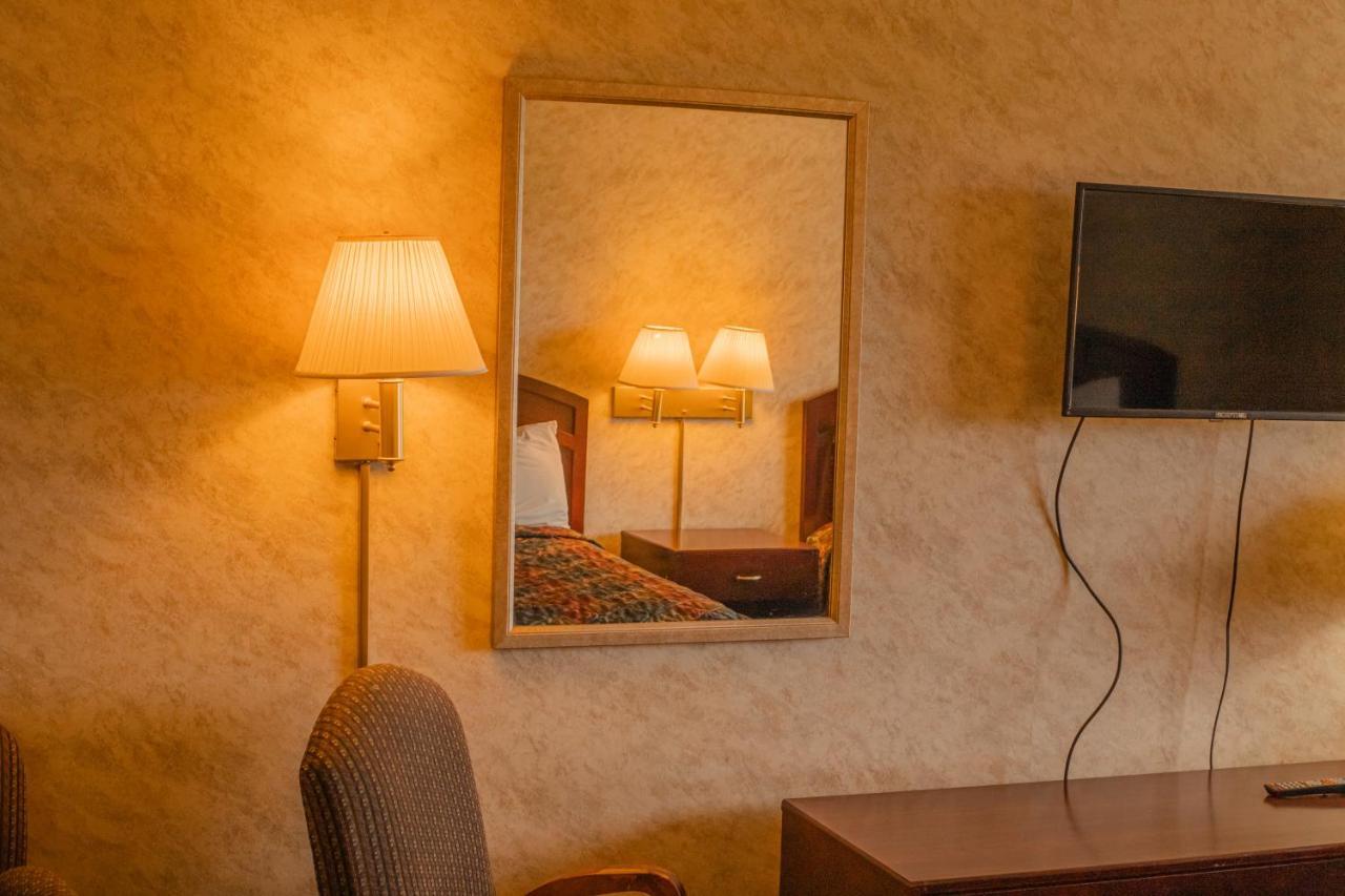 Colfax Inn Ngoại thất bức ảnh