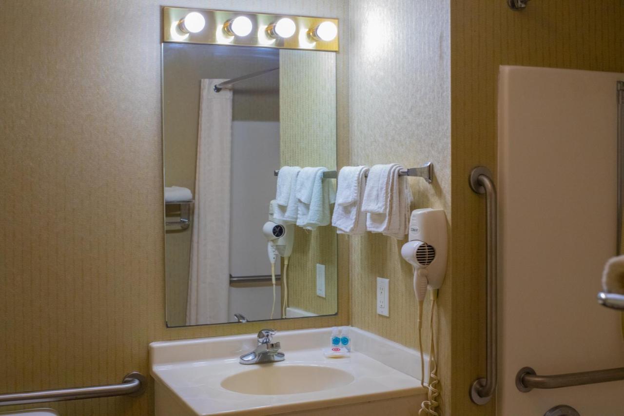 Colfax Inn Ngoại thất bức ảnh