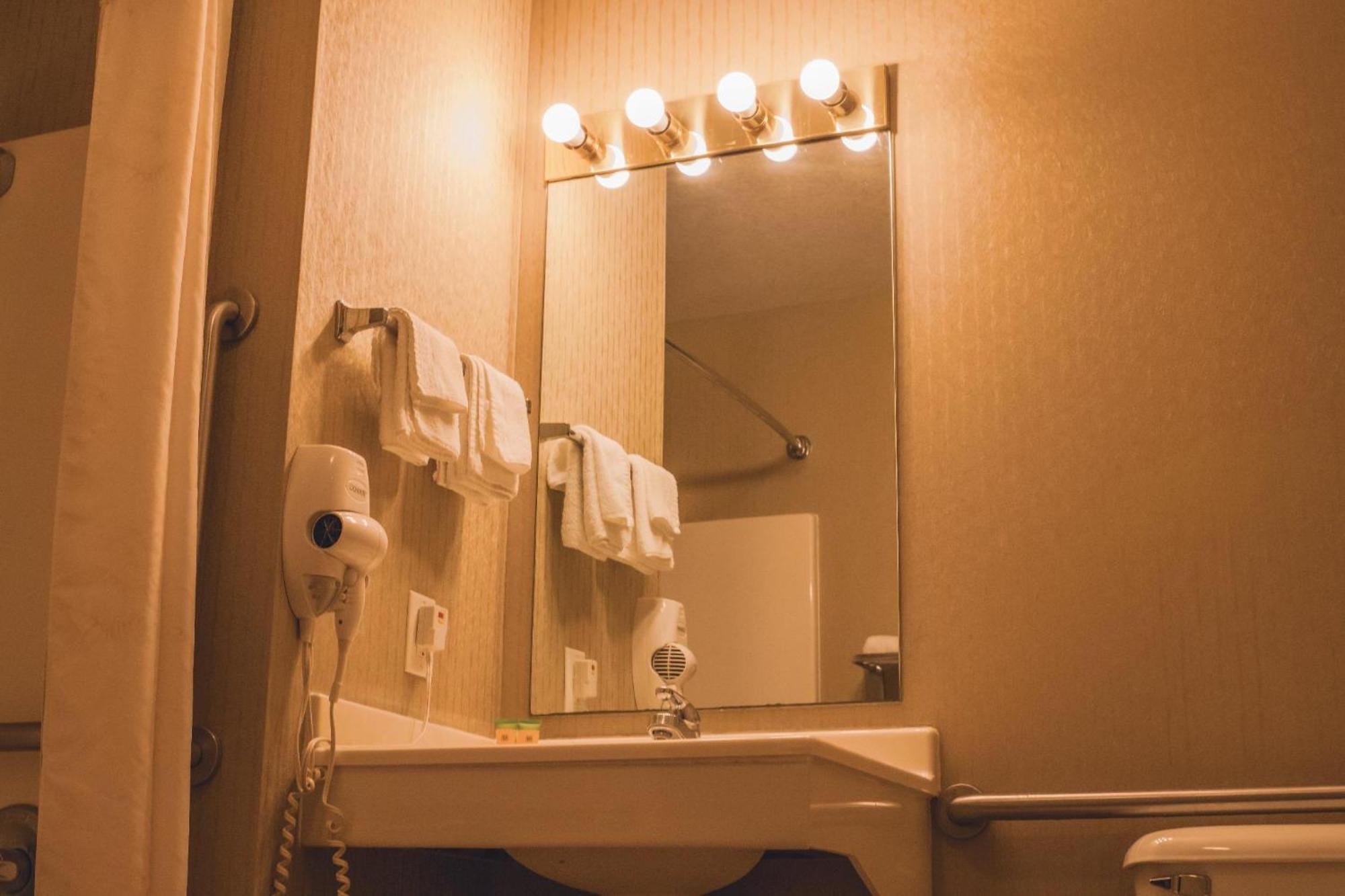 Colfax Inn Ngoại thất bức ảnh