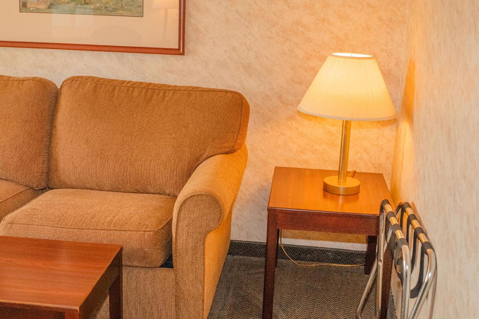 Colfax Inn Ngoại thất bức ảnh