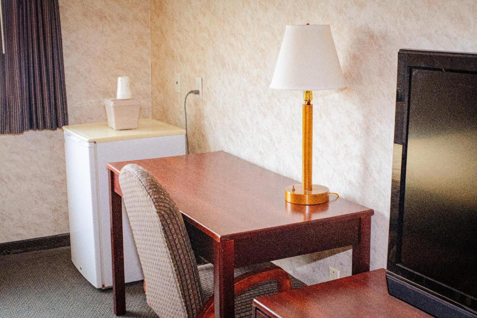 Colfax Inn Ngoại thất bức ảnh